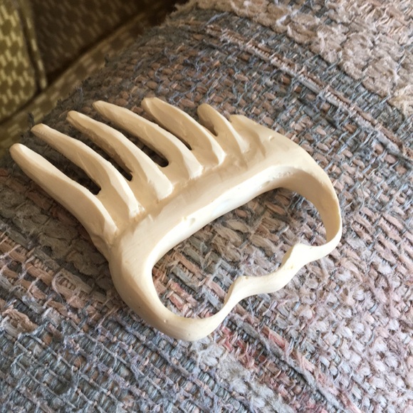 no brand Jewelry - Polymer spike knuckle ring size 8